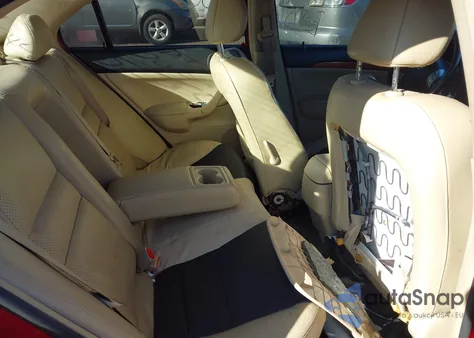 2004 Acura Tsx z USA, uszkodzony, nr VIN JH4CL96864C014915